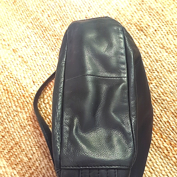 Makowsky Hobo Leather Bag - Picture 3 of 7